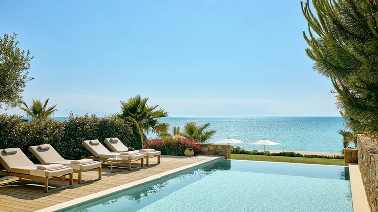 Two Bedroom Bungalow Suite Private Pool Front Sea 